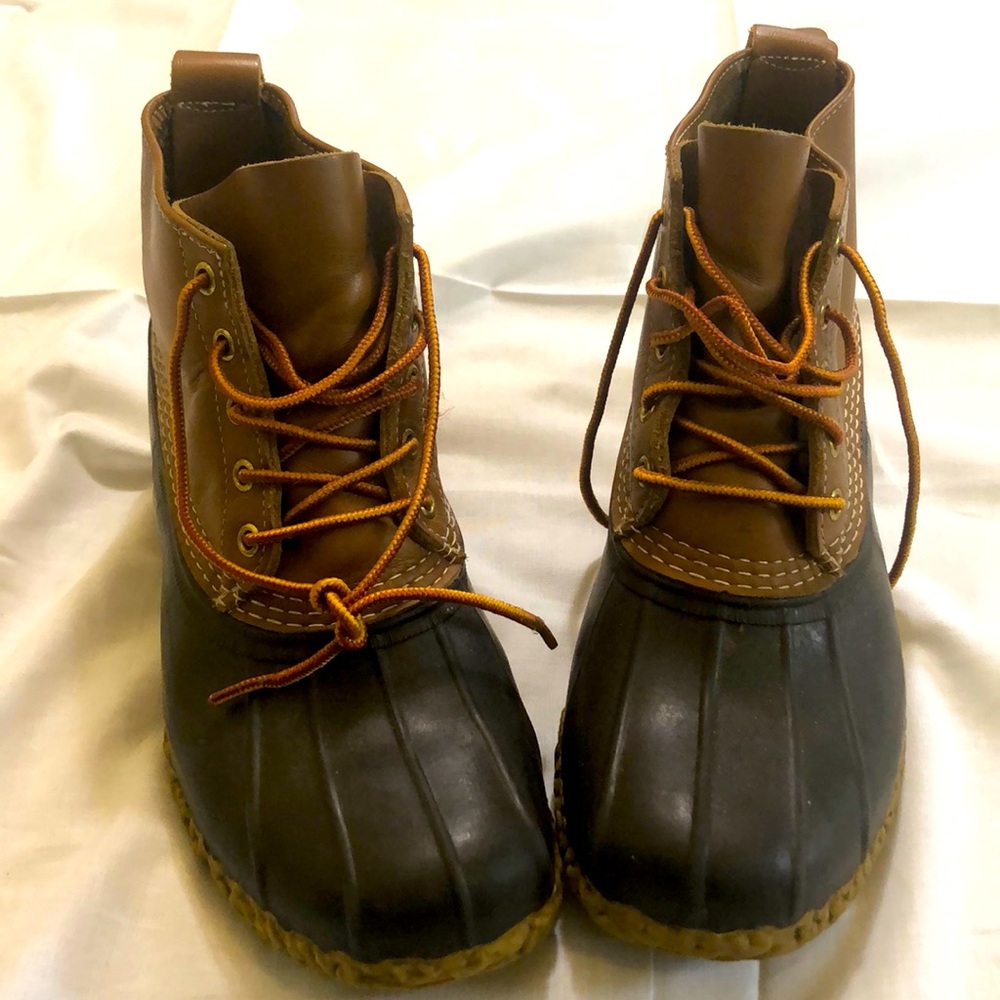 Duck boots